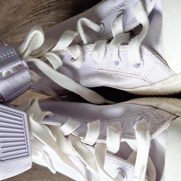 Converse Lavender Purple Platform Sneaker Size 6 - Picture 4 of 9